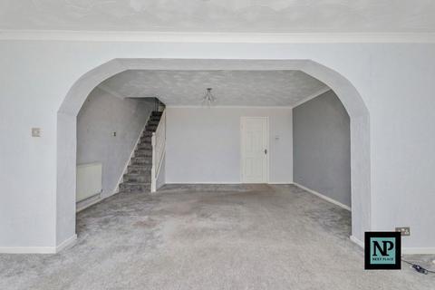 3 bedroom semi-detached house for sale, Tamworth Road, Two Gates, B77