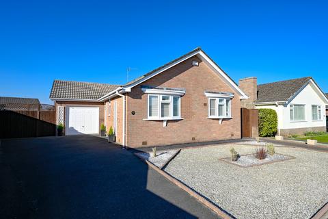 2 bedroom bungalow for sale, Mimosa Avenue, Wimborne, BH21