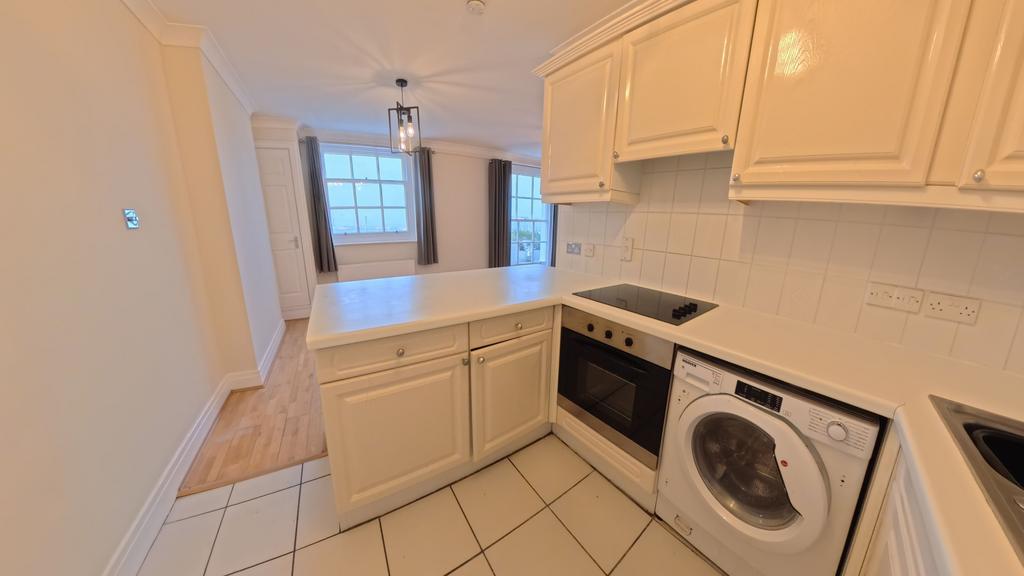 Kitchen 1