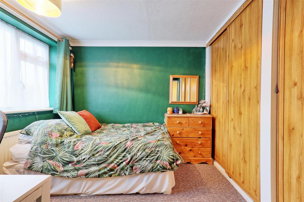 IMG 4526 7 8 easy HDR-interior3.jpg
