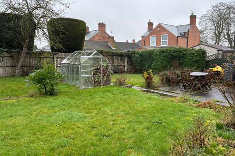 3 bedroom bungalow for sale, New Street, Earl Shilton, LE9