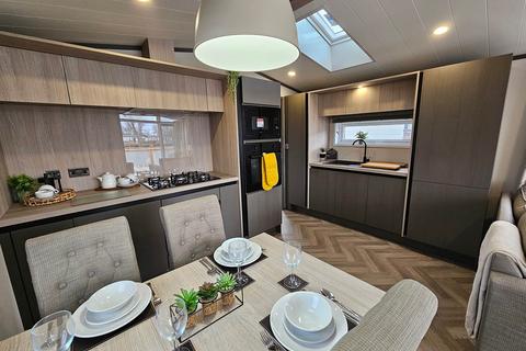 2 bedroom lodge for sale, Malton YO17