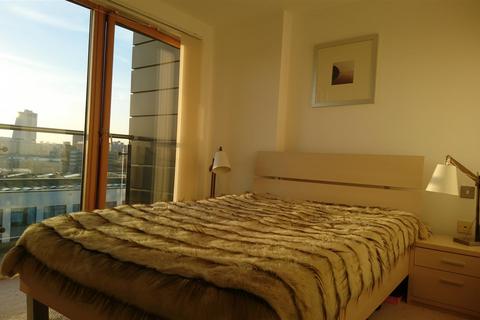 1 bedroom flat to rent, La Salle, Leeds Dock