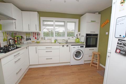 3 bedroom detached house for sale, Broom Close, Eastbourne, BN22 0TQ