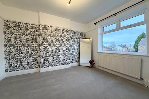 3 bedroom semi-detached house to rent, Cordova Avenue, Denton, Manchester, Greater Manchester, M34