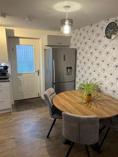 undefined, Buzzard Row, Newent GL18