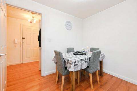 undefined, Paul Close, Waltham Cross EN7