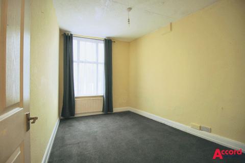 undefined, High Street, Hornchurch, RM11