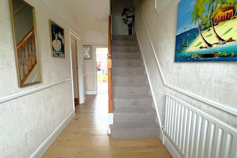 3 bedroom end of terrace house for sale, Bournewood Road, London SE18