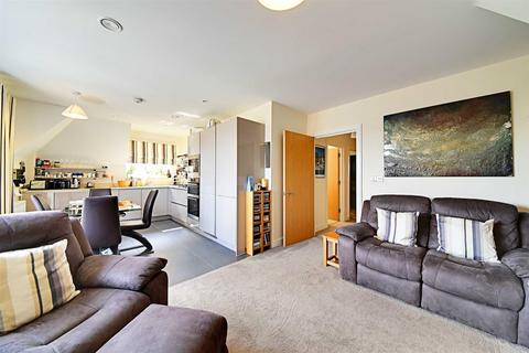 2 bedroom flat to rent, Henry Darlot Drive, Mill Hill