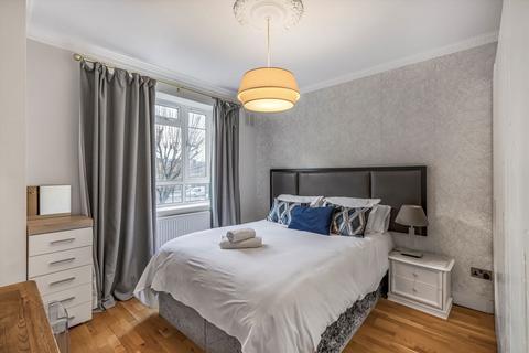 3 bedroom flat for sale, Australia Road, London W12