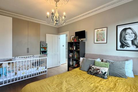 undefined, Morton Road, London, England, N1