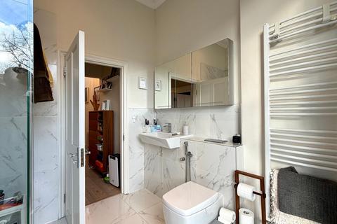 undefined, Morton Road, London, England, N1