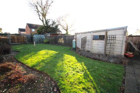 2 bedroom semi-detached bungalow for sale, Carpenders Avenue, Watford WD19