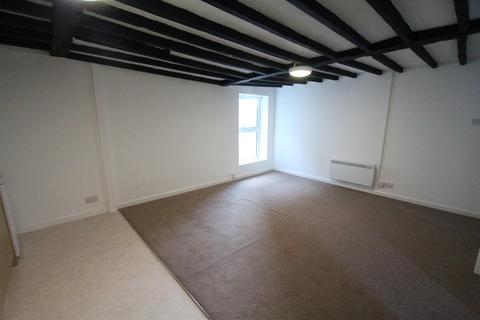 1 bedroom flat to rent, Royal Fountain Mews West Street Sheerness Kent