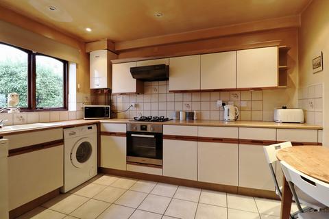 undefined, Overbury Avenue, Beckenham