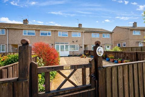 Dulverton Avenue, Swindon SN3