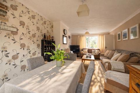 3 bedroom terraced house for sale, Dulverton Avenue, Swindon SN3