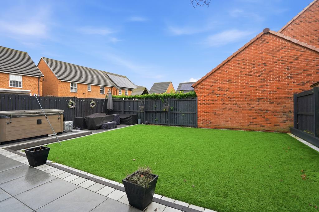 Hillcrestdrive002