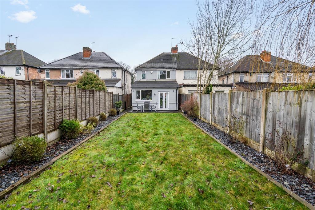 180 Acheson Road 18.jpg