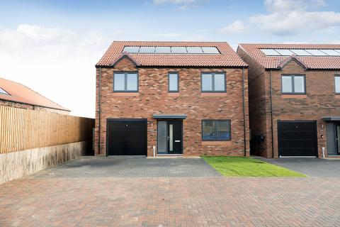 4 bedroom detached house for sale, Whitby YO22