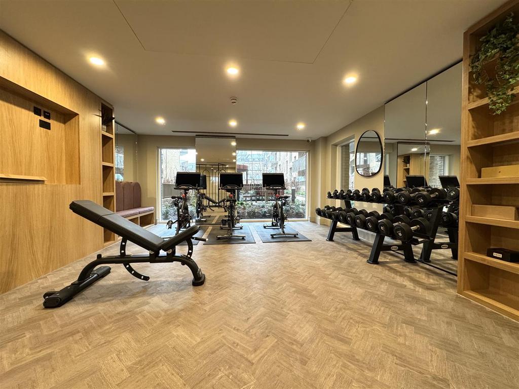 Peleton Room pic 5.jpeg