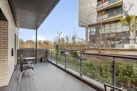 2 bedroom flat for sale, Grand Regent Tower, Bethnal Green