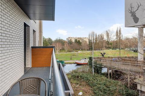 2 bedroom duplex for sale, Grand Regent Tower, Bethnal Green