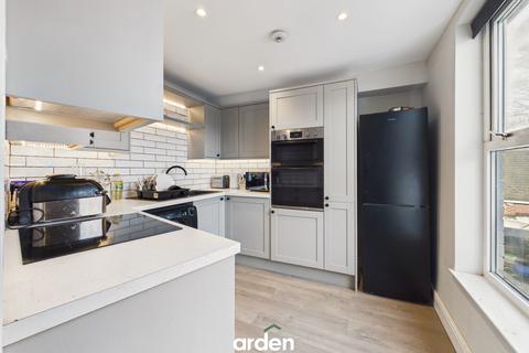 undefined, The Strand, Bromsgrove, B61