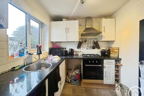 2 bedroom semi-detached house for sale, Burkestone Close, Sittingbourne, ME10