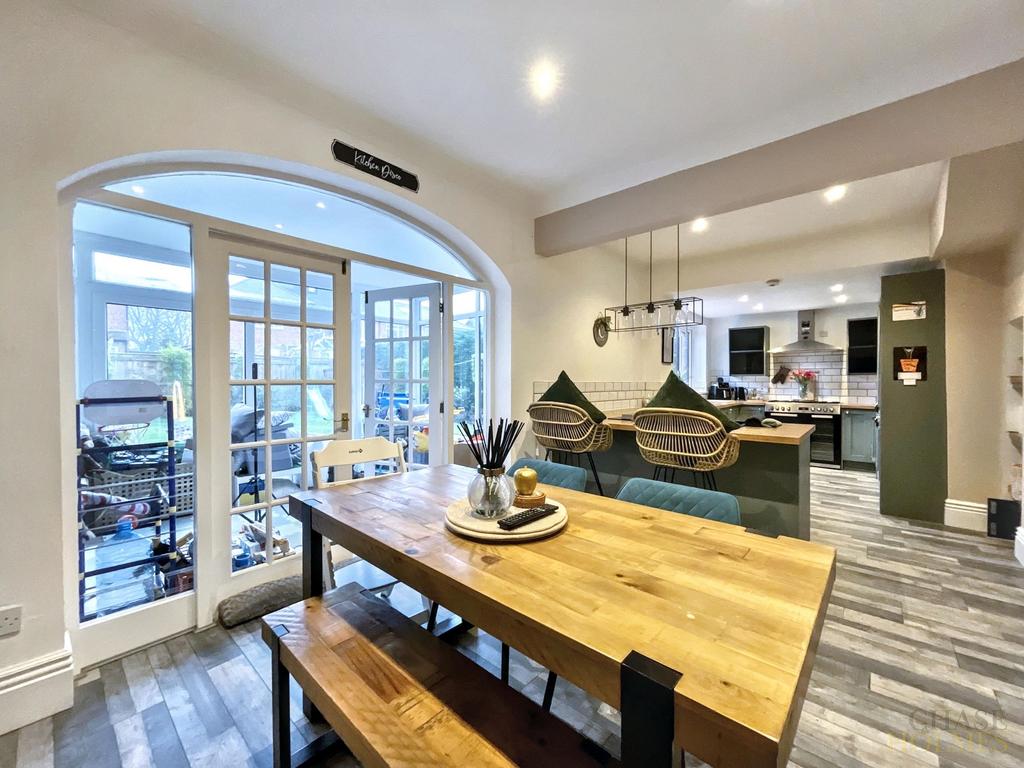 Kitchen Diner