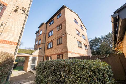 undefined, Azalea Close, Hanwell, London, W7