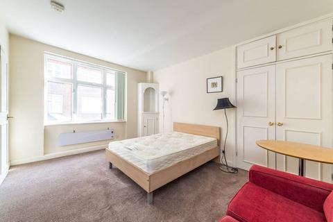 Studio for sale, Fetter Lane, City, London, EC4A