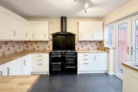 undefined, Whitnash Close, Balsall Common, CV7
