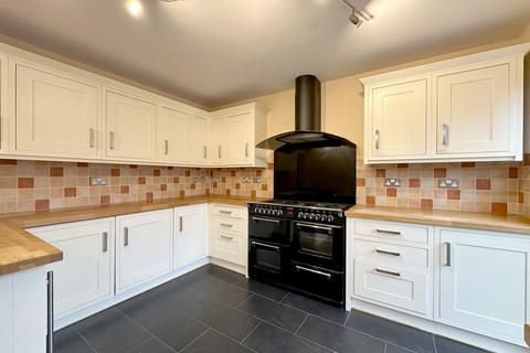 undefined, Whitnash Close, Balsall Common, CV7