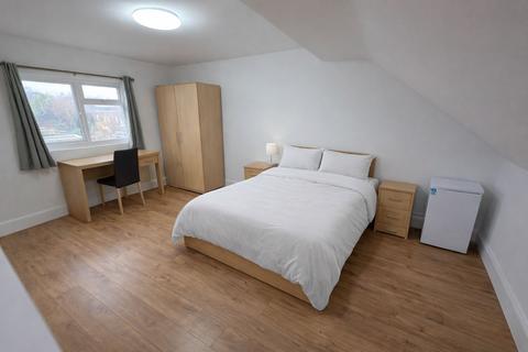 undefined, Kingswood Road, London E11