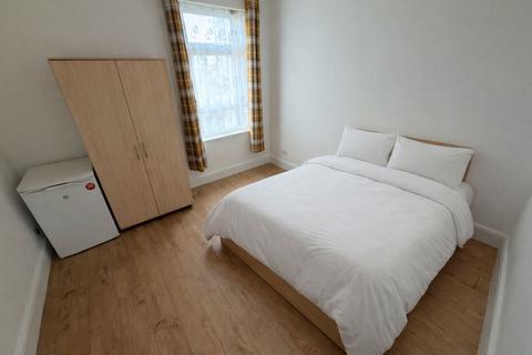 undefined, Kingswood Road, London E11