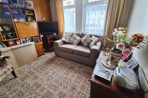 3 bedroom semi-detached house for sale, Lletai Avenue, Pencoed, Bridgend