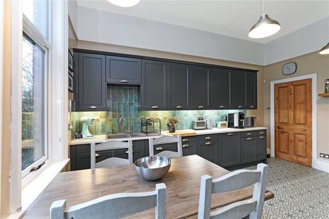 5 bedroom semi-detached house for sale, Manygates Lane, Sandal, Wakefield, WF2