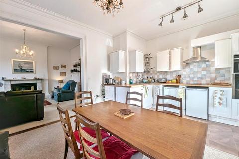 3 bedroom apartment for sale, East Hill Road, Ryde, PO33 1LL