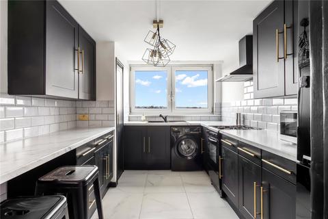 undefined, Partridge Way, London, N22