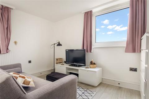 undefined, Partridge Way, London, N22
