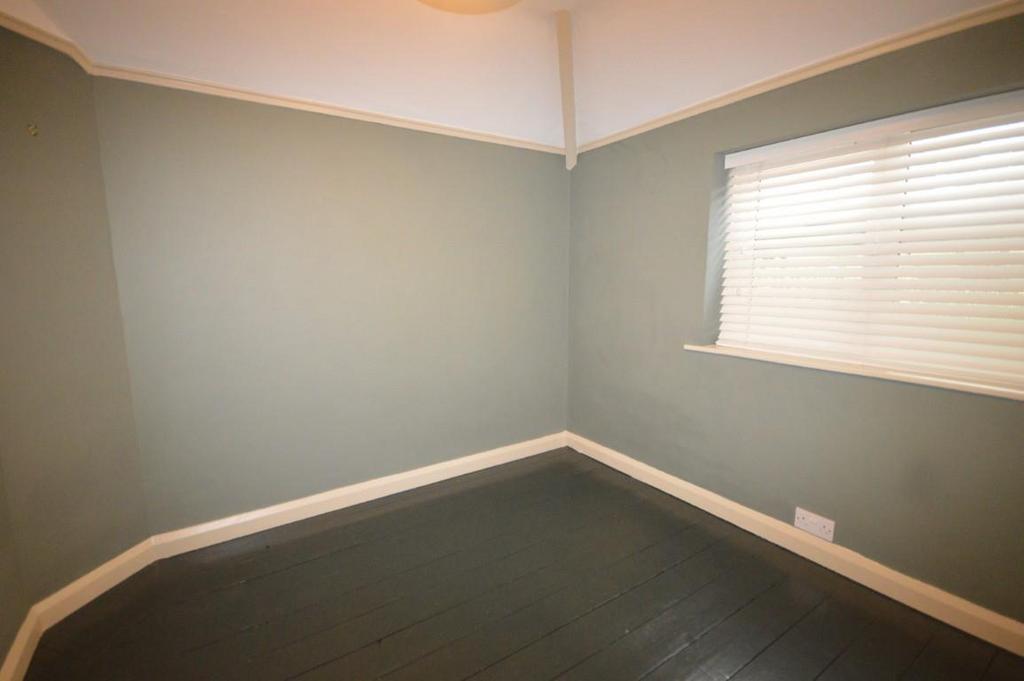 Bed 3 (Medium).JPG