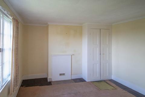 3 bedroom terraced house for sale, The Green, Newick