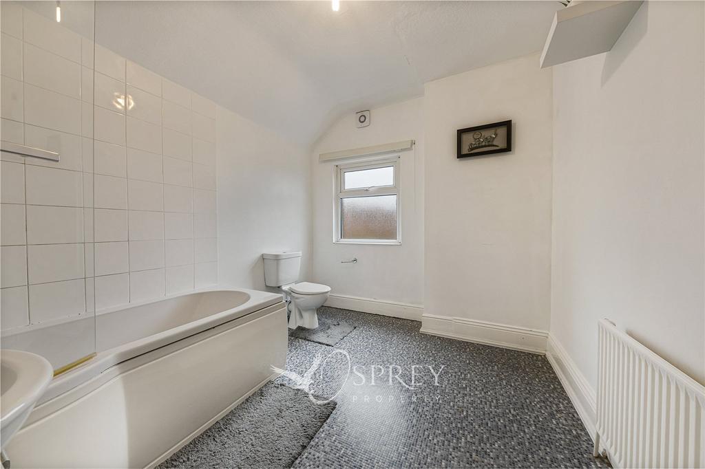 Upstairs Bathroom
