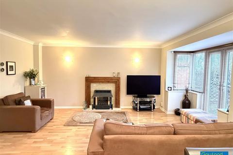 3 bedroom detached house for sale, Branklyn Gardens Ingleby Barwick, Stockton-On-Tees TS17 0NA