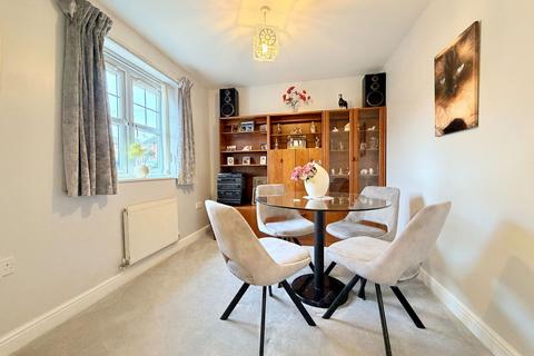 undefined, Rowbrook Close, Majors Green, Shirley, Solihull, B90 1EJ