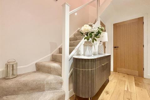 3 bedroom semi-detached house for sale, Manor Row, Bradford BD12
