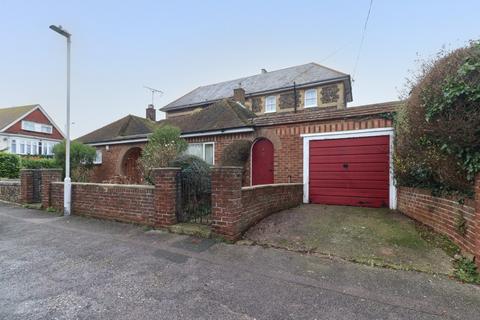 2 bedroom bungalow for sale, Harold Avenue, Westgate-On-Sea, CT8