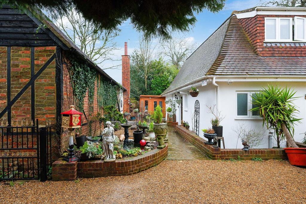 PIRBRIGHT COTTAGES (23).jpg